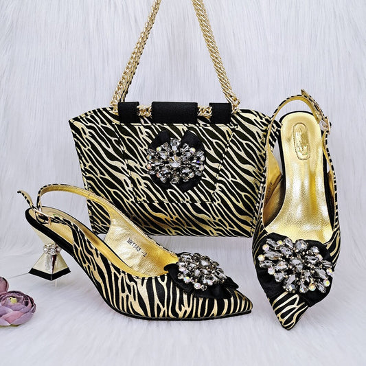 Matching Shoes and Bags: Gold Women Shoes Match Handbag With Big Crystal Decoration