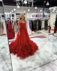 Homecoming Dresses: Princess Red Prom Dress Sweetheart Ball Gown