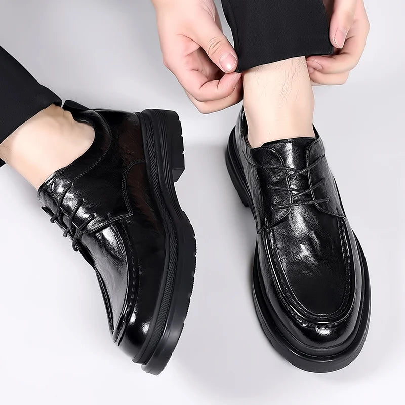Men Casual Leather Shoes Fashion Classic Brogues Luxury Genuine
