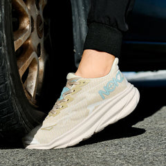 Lightweight Safety Shoes Men Steel Toe Sneaker Anti-stab Anti-smash Work Safety Boots Fashion Man Work Shoes Protective Footwear