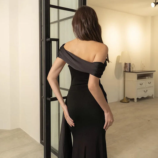 Formal attire Dresses: Party Evening Dresses Elegant Black Slash Neck Maxi Dress