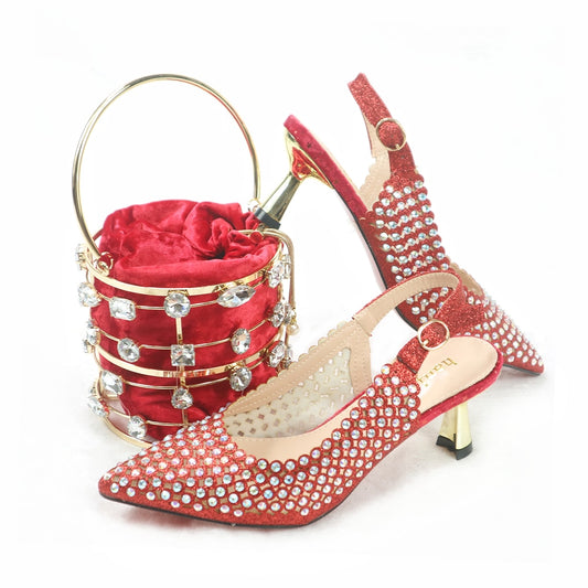 Matching Shoes and Bags: Italian Shoe and Bag Set Women Shoes and Bag Set In Italy gold