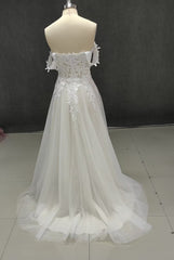 White Bridesmaid Dresses: Wedding Dresses Off The Shoulder Sweetheart Neck