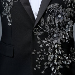Beach Wedding Outfit Men: Elegant Appliqued Two-piece Men's Suit for Wedding Banquet