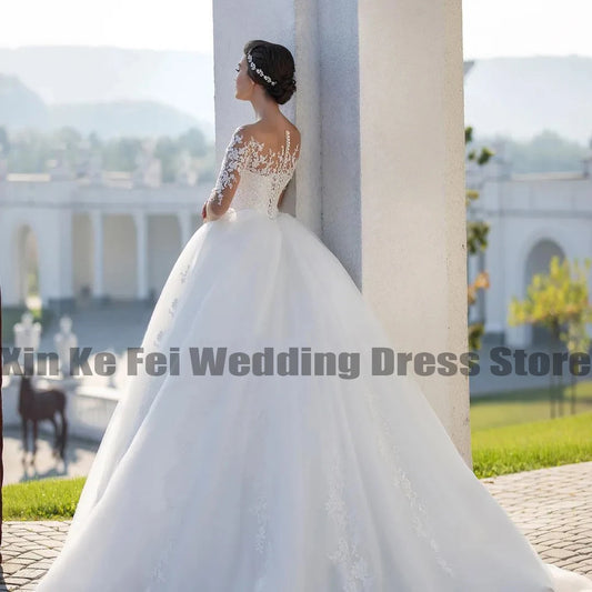 White Bridesmaid Dresses: Wedding Dresses Bridal Gown Round Neck Long Sleeves
