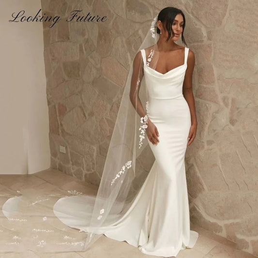 White Bridesmaid Dresses: Elegant Satin Mermaid White Wedding Dress For Woman