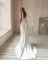 White Bridesmaid Dresses: Wedding Dresses Mermaid For Formal Party Deep V-Neck
