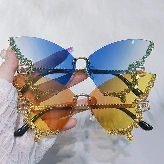 Luxury Party Sunglasses Women Butterfly Diamond Rhinestones Personality Flash Shades Tint Color Travel Blogger Glasses