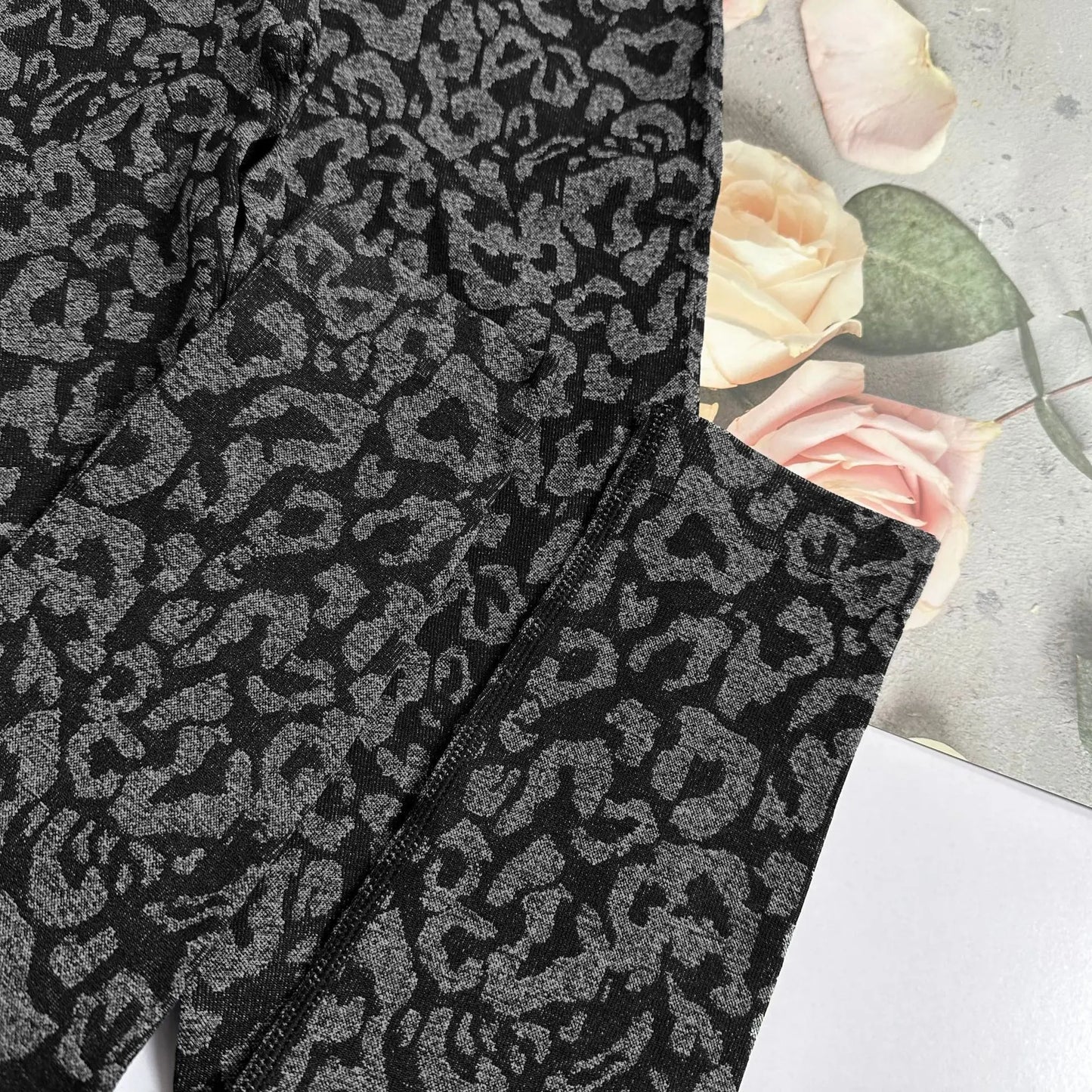 High Waist Leopard Yoga Pant Seamless Leggings Solid Scrunch Butt Lifting Booty