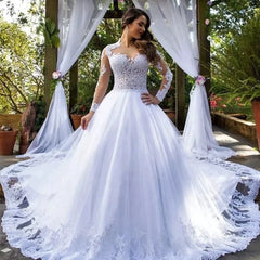 White Bridesmaid Dresses: Women Long Train Wedding Dress Lace Appliques Illusion
