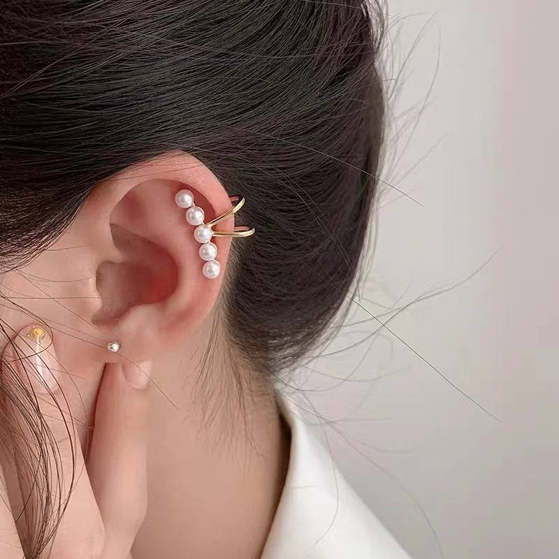 EVISPOL Fashion Exquisite Crystal Zerconia Ear Cuff Earrings for Woman Non Piercing Leaf Clip Earrings Christmas Jewelry Gift