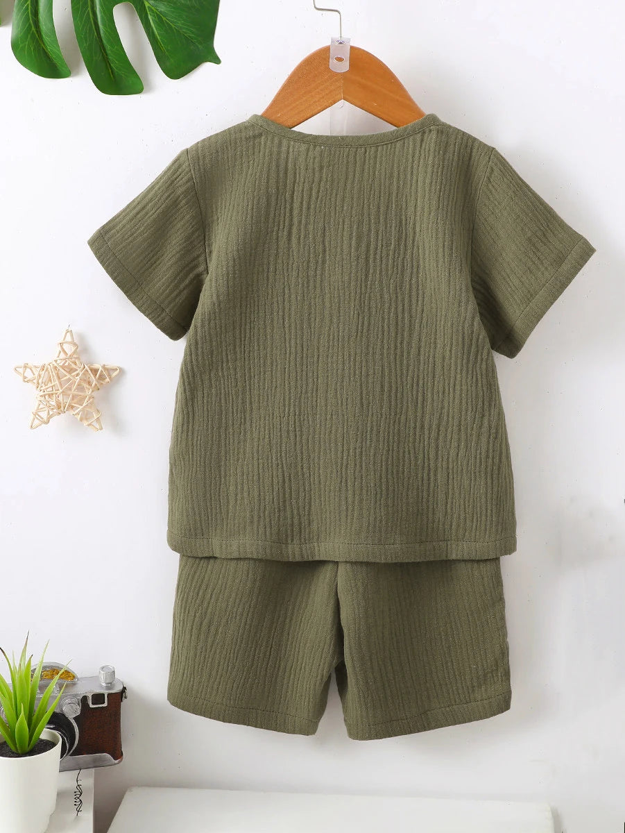 Summer 1-6 Years Old Cool Boys Double Sided Wrinkled Fabric Short Sleeved 2-Piece Set