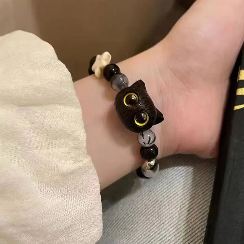 Cute Cartoon Big Eye Cat Luminous Bracelets Glow In The Dark Fluorescence Pendant Bracelet For Women Couple Friendship Jewelry