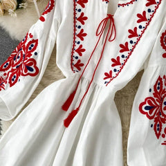 Bohemian Dress for Women O-neck Floral Embroidery Lantern Sleeve