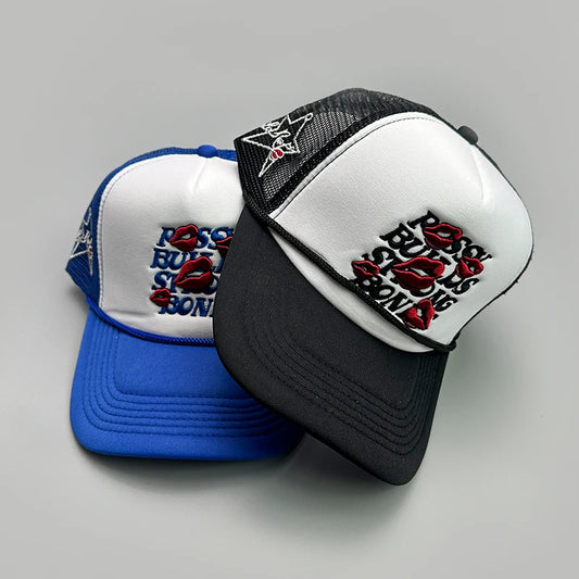 Niche Embroidered Letters Lip Baseball Hats Men Women Sunshade
