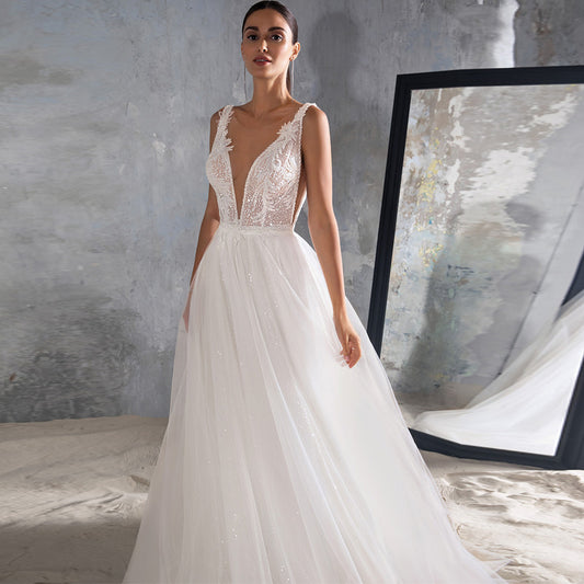 White Bridesmaid Dresses: Wedding Dress White Tulle Long V-neck A-line