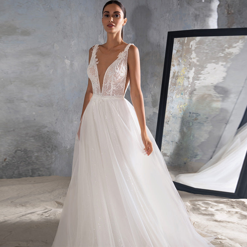 White Bridesmaid Dresses: Wedding Dress White Tulle Long V-neck A-line