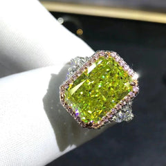 Luxury 100% 925 Sterling Silver 3EX 6CT VVS Apple Green Created
