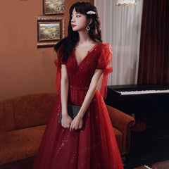 Evening wear Dresses: Red Evening Dresses V-Neck Tulle Sequins Party Gowns