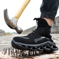 Men Winter Safety Boots Are Light and Comfortable Steel Toe Cap Anti-piercing