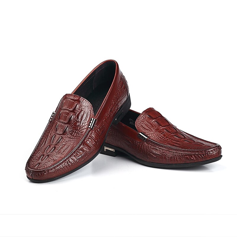 Phenkang Men Leather Alligator Texture Slip On Casual Shoes Male