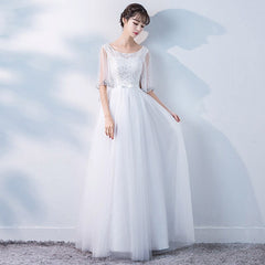 Evening wear Dresses: O Neck Tulle Evening Dresses Long Crystal Beading Prom