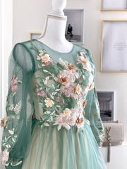 Evening wear Dresses: Evening Dress Elegant O-Neck Appliques Plus Size