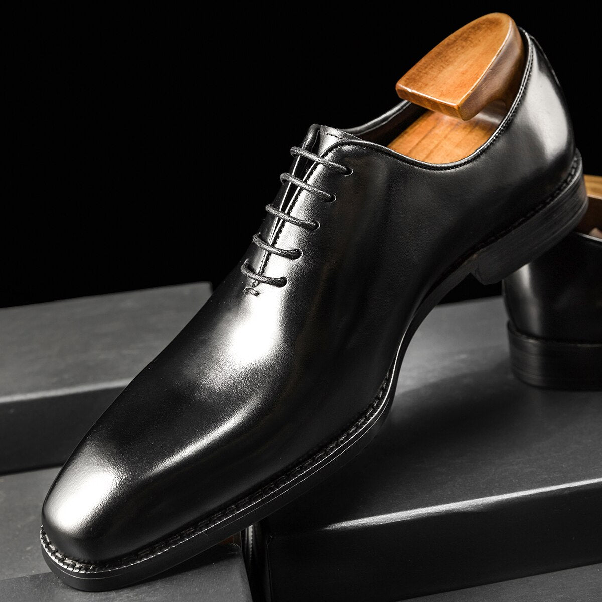 Oxford Shoes Fashion Genuine Leather Breathable Patent Shoes For Men