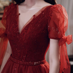 Evening wear Dresses: Red Evening Dresses V-Neck Tulle Sequins Party Gowns