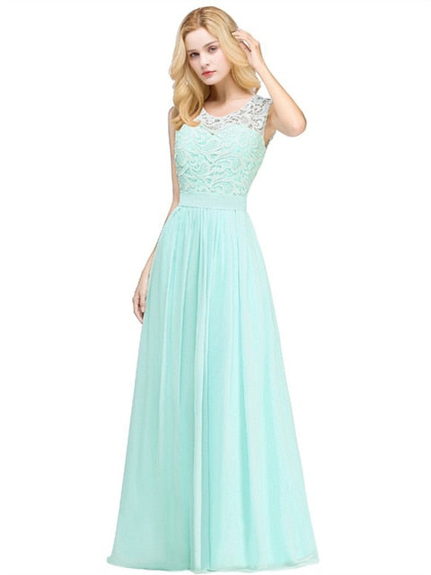 Homecoming Dresses: Plus Size Lace Prom Dresses Women Long Sleeveless