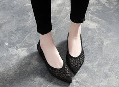 Fashionable women flat shoes