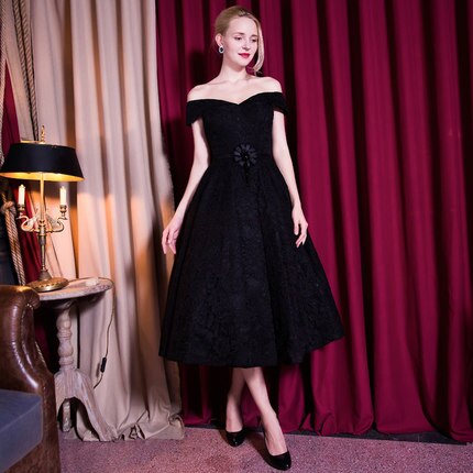 Homecoming Dresses: Prom Party Dress Evening Lace Dresses V-neck