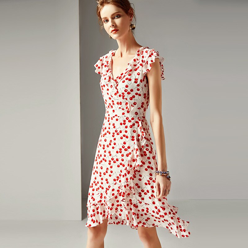 spring and summer women fashion V-neck ruffled waist slimming