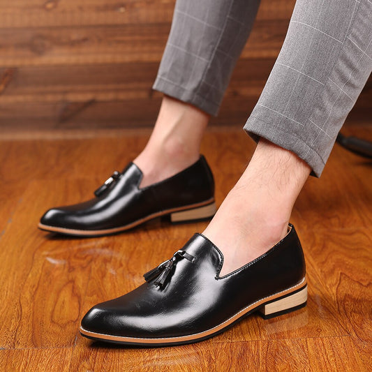 Men Dress Shoes Gentlemen British style Paty Leather Wedding Shoes Men Flats