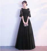 Evening wear Dresses: Prom dress for ladies