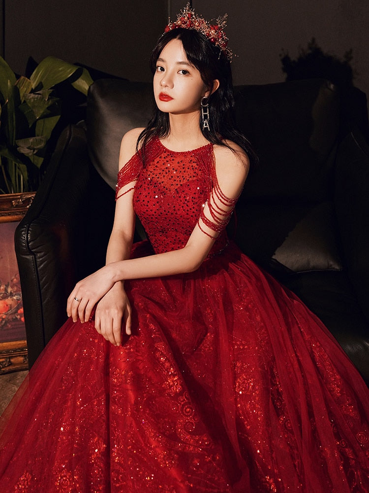 Evening wear Dresses: Sequins Evening Dress Banquet Elegant Halter Red