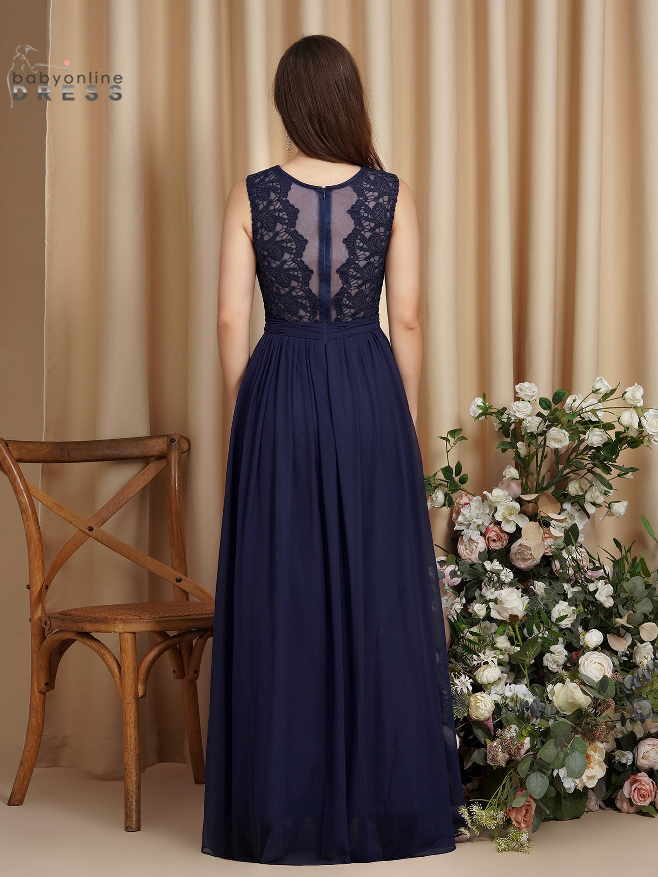 Homecoming Dresses: Plus Size Lace Prom Dresses Women Long Sleeveless