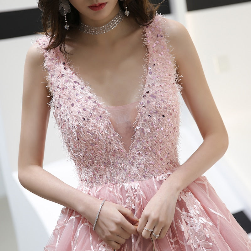 Homecoming Dresses: Prom Gown Plus Size V -Neck Feather Sequined Lace Short