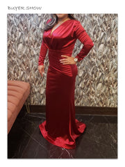 Evening wear Dresses: Evening Gown Stretchy Satin Deep V Neck Low Cut