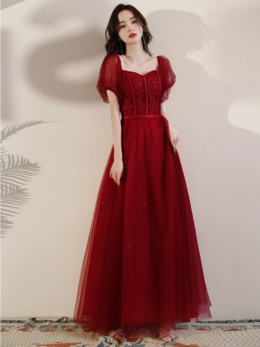 Evening wear Dresses: Red Women Prom Dress Illusion Lace Applique Tulle