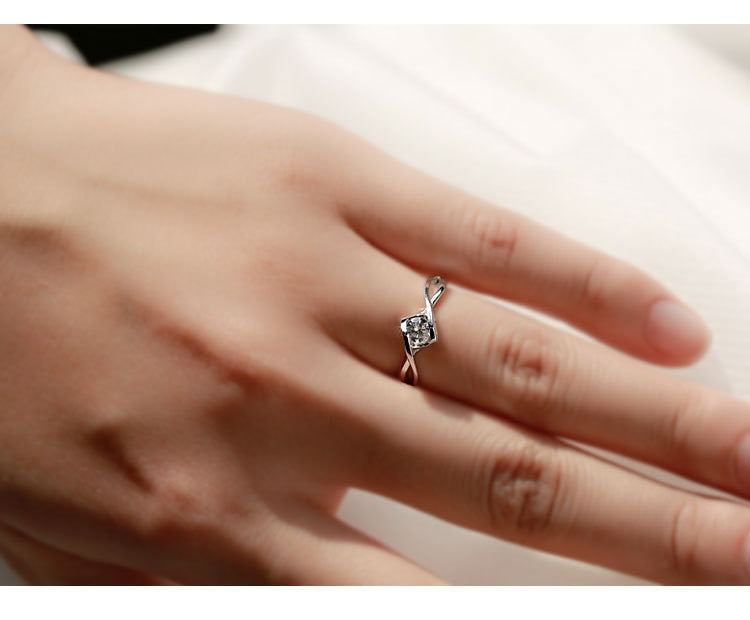 Classical Female AAA Crystal Zircon Stone Infinite Ring Silver Color Finger Ring