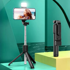 Roreta Monopod Remote Shutter Fill Light for iPhone Samsung Xiaomi Phone Holder