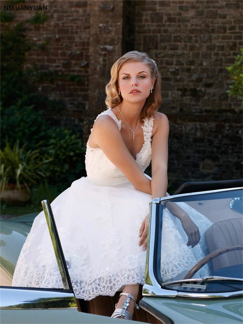White Bridesmaid Dresses: A Line White Lace Short Wedding Dress Beach