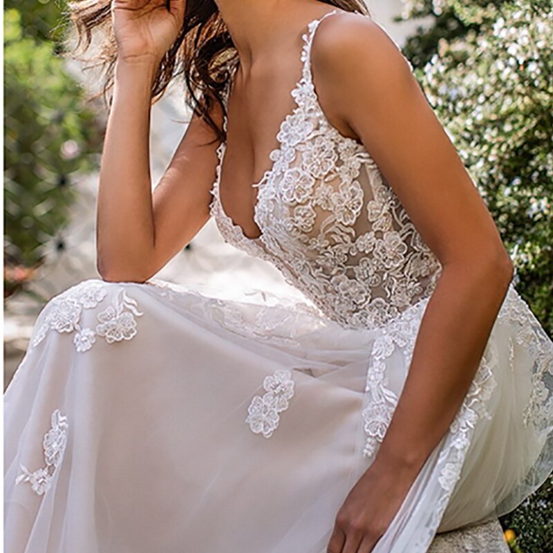 White Bridesmaid Dresses: Wedding Dress 3D Flowers Spaghetti Strap Bride Dresses