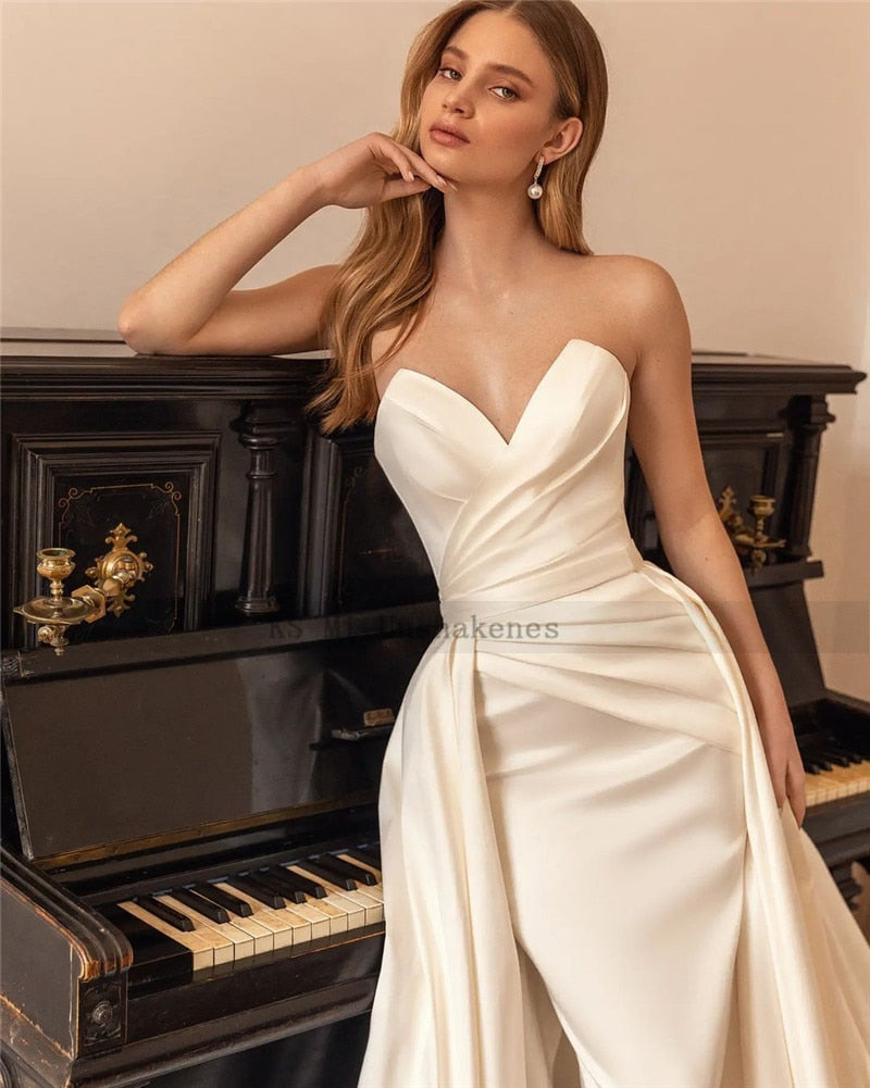 White Bridesmaid Dresses: Wedding Dresses Mermaid Satin Church Bride Dress
