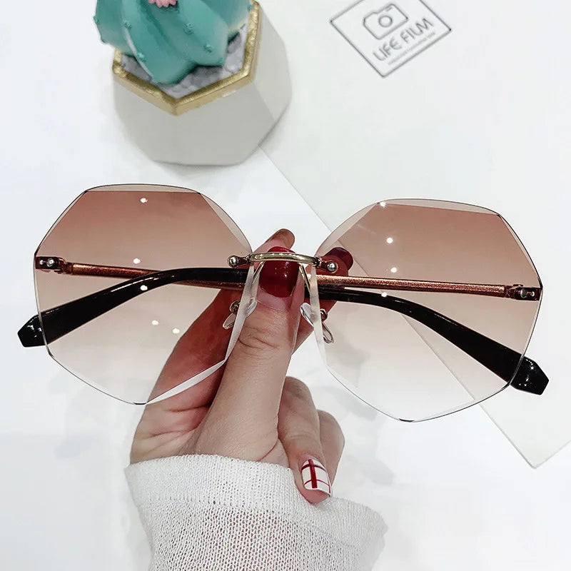 Sunglasses Women Ocean Water Cut Trimmed Lens Metal Temples Sun Glasses