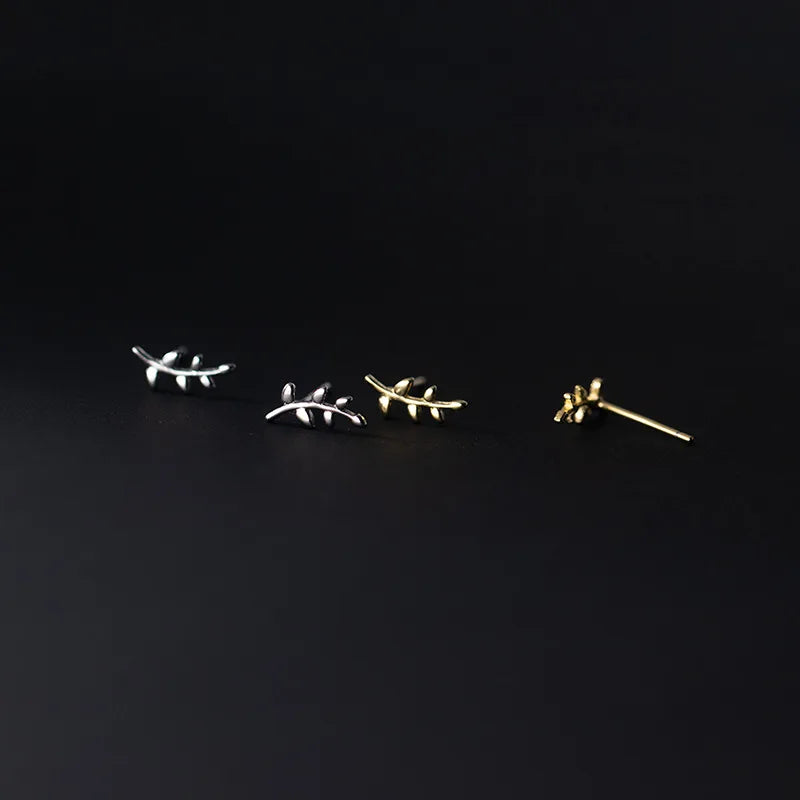WANTME 925 Sterling Silver Fashion Cute Romantic Leaf Small Stud Earrings for Women Simple Party Piercing Jewelry Accessories