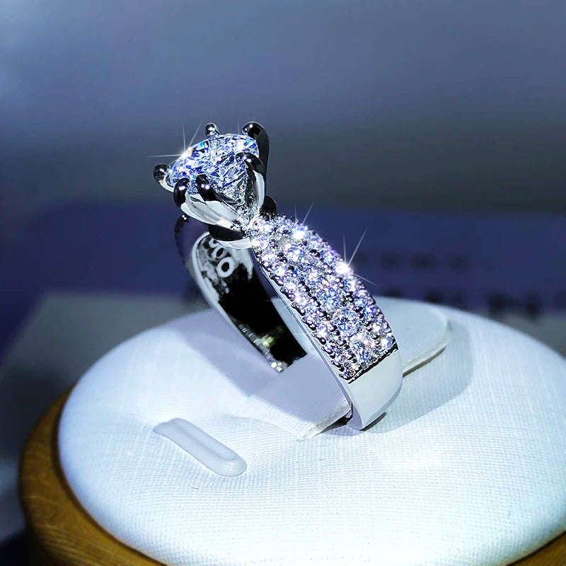 925 Sterling Silver Luxury Sparkling Six-Claw White Zircon Ring For Ladies Party