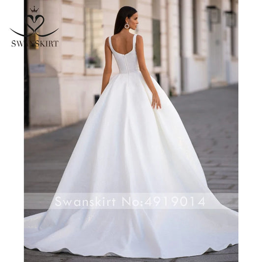 White Bridesmaid Dresses: Wedding Dress Square Collar Sleeveless A-Line Princess