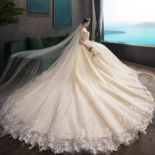 White Bridesmaid Dresses: Wedding Dress Classic Strapless Wedding Gown With Train